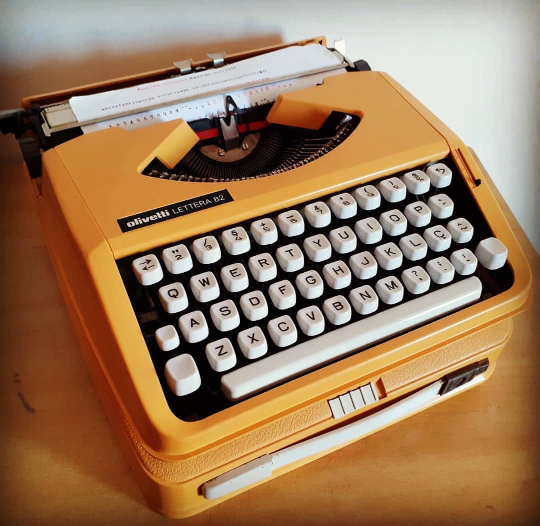 Vintage typewriter - Gaming Keyboard Typewriter ulasan dan harga